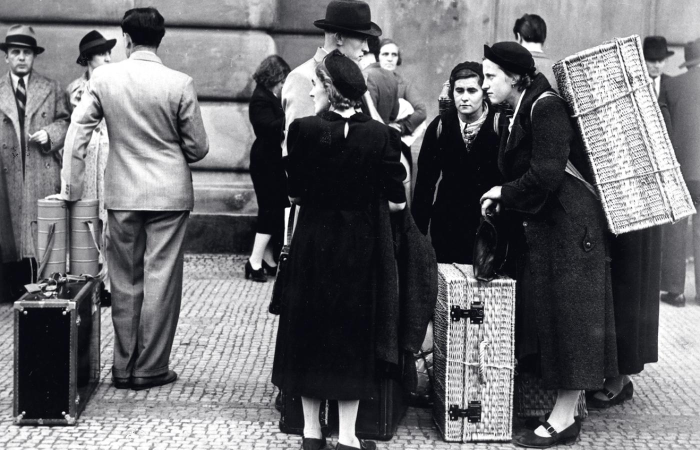 Grupa emigrujących z Niemiec Żydów, lata 30.