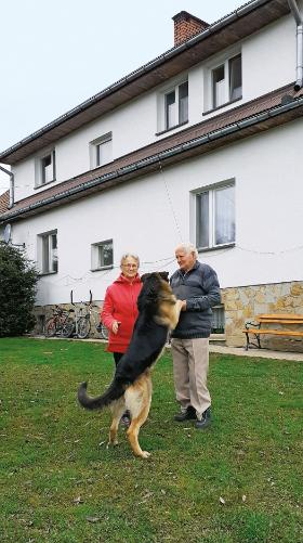 Janina i Adam Pełdiakowie mieszkają w Żurawinie przy granicy z Ukrainą (wcześniej z ZSRR) już ponad pół wieku.