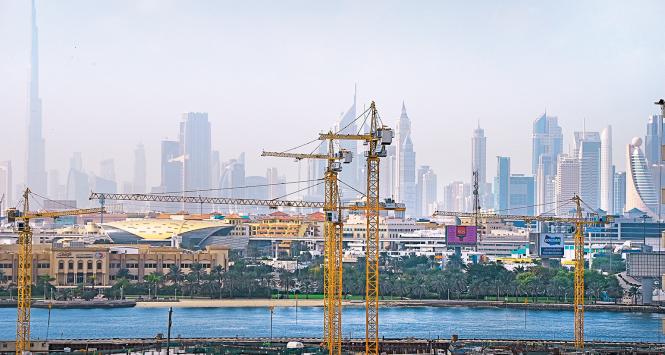 Dubaj, czyli Miasto Złota, to jeden z największych obozów pracy na świecie.