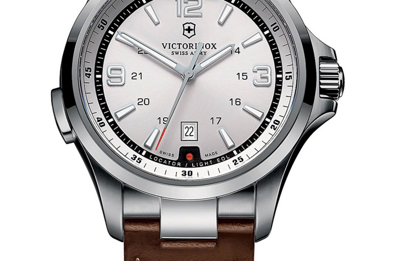 Night Vision to ciekawy zegarek szwajcarskiej firmy Victorinox. Tej od scyzoryków.