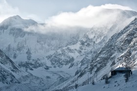 Stacja meteo pod Ścianą Akkem.