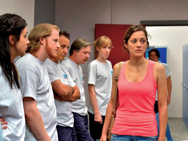 Marion Cotillard w roli, która przyniosła jej nominację do Oscara.