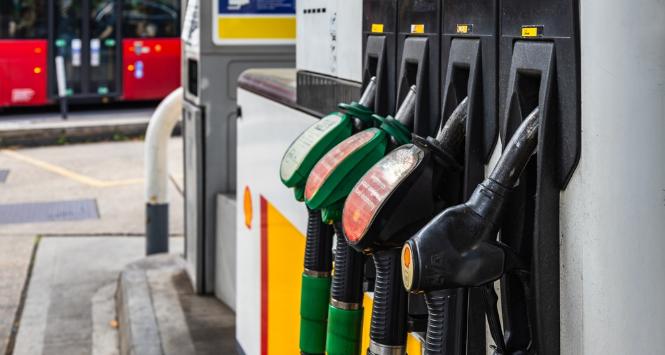 Świat znalazł się wyjątkowo blisko energetycznego klifu