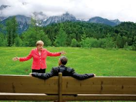 Angela Merkel z Barackiem Obamą podczas szczytu G7 w Krün w Niemczech, 2015 r.