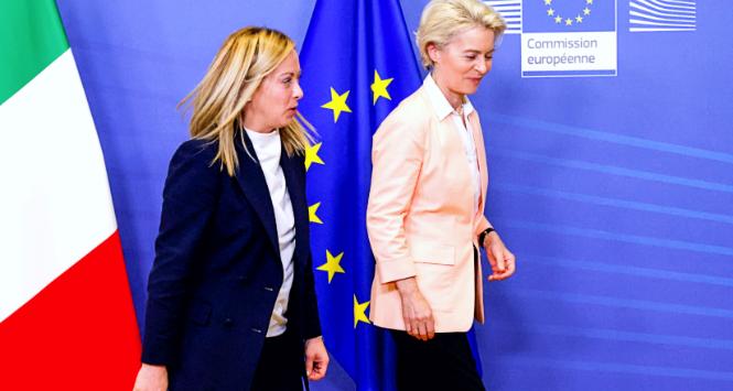 Włoska premier Giorgia Meloni i szefowa Komisji Europejskiej Ursula von der Leyen. 3 listopada 2022 r.