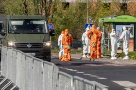 Transport pacjentów z kaliskiego DPS do Poznania, kwiecień 2020 r.