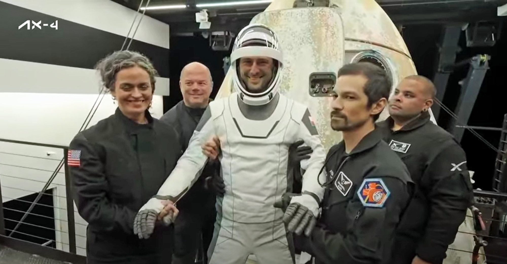 Orzeł wylądował. Sławosz Uznański-Wiśniewski jest już na Ziemi