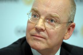 „Patrząc na niemieckie doświadczenia, nie zachęcałbym Polaków do wzmacniania banków kontrolowanych przez państwo”.