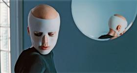 Składanie winy na ciało za życiowe niepowodzenia. Zaniedbywanie go na przemian ze stawianiem wygórowanych, idealistycznych oczekiwań. Nadużywanie jego sił. Oto znaki naszych czasów.