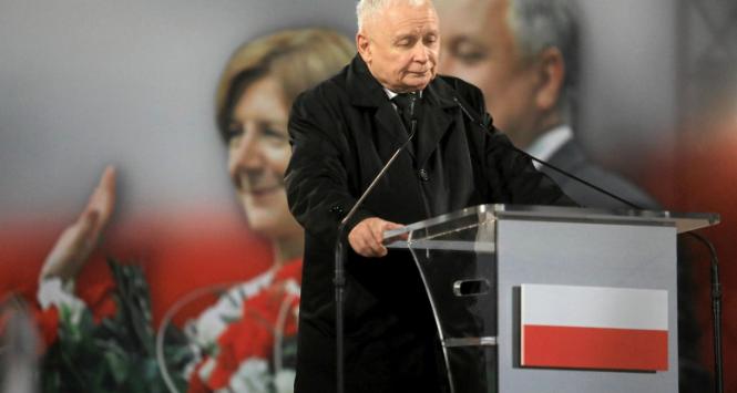 Jarosław Kaczyński podczas obchodów 14. rocznicy katastrofy smoleńskiej, 10 kwietnia 2024 r.
