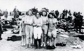 Kaźń Żydów na Łotwie z udziałem policji niemieckiej i pomocniczych oddziałów policji łotewskiej