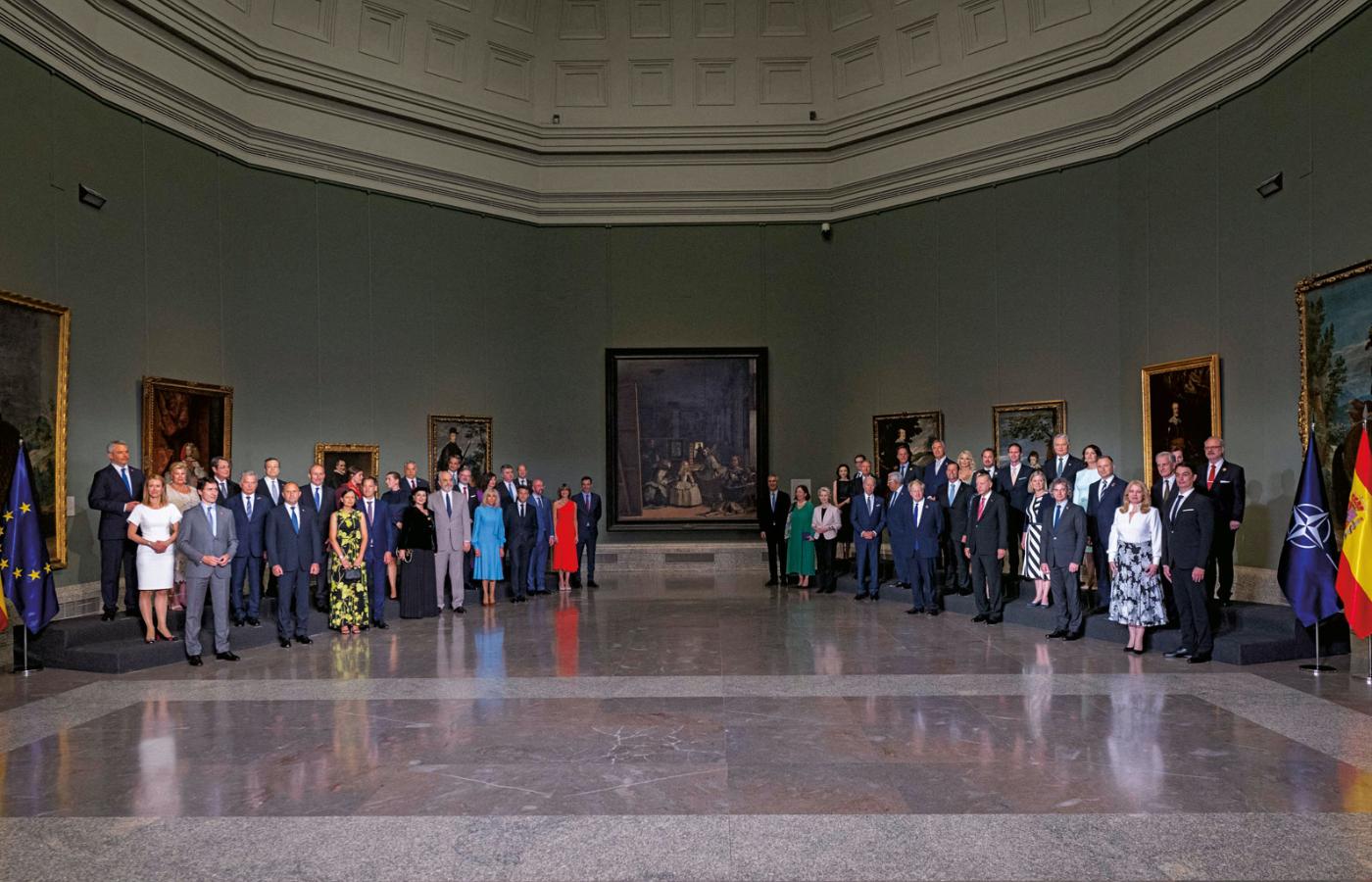 Głowy państw i szefowie rządów uczestniczących w szczycie NATO, Muzeum Prado, Madryt.