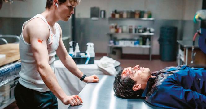 „Dexter: Zmartwychwstanie”, scen. Clyde Phillips