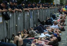 Protest przed Sejmem przeciwko reformie ustawy o Sądzie Najwyższym