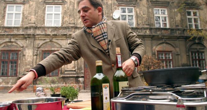 „Podróże kulinarne Roberta Makłowicza”(TVP2).