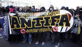 Działacze Antify 11 listopada 2011 r. w Warszawie