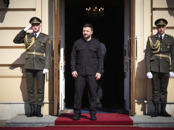 Prezydent Ukrainy Wołodymyr Zełenski w Kijowie, 10 maja 2025 r.