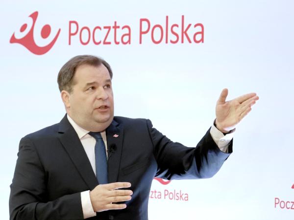 Prezes Poczty Polskiej Sebastian Mikosz