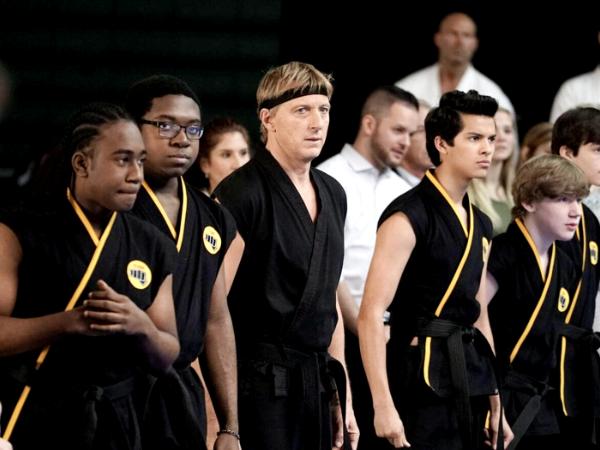 Kadr z serialu „Cobra Kai”