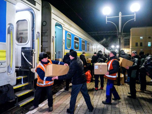 Tarnopol wysyła zapasy do Charkowa i Kijowa. Marzec 2022 r.