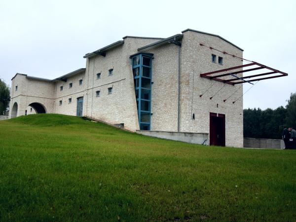 Ośrodek Praktyk Teatralnych „Gardzienice”