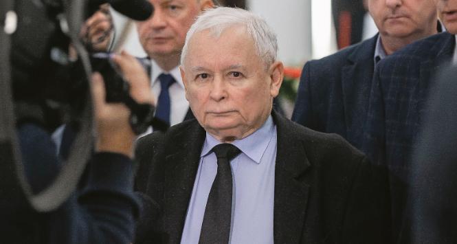 Kadencja Kaczyńskiego w fotelu prezesa kończy się w 2024 r. Czy kongres znów wybierze go na szefa PiS?