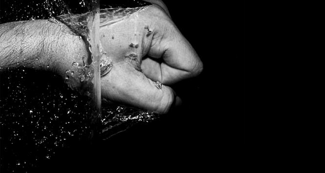 Pięść, protest, bunt