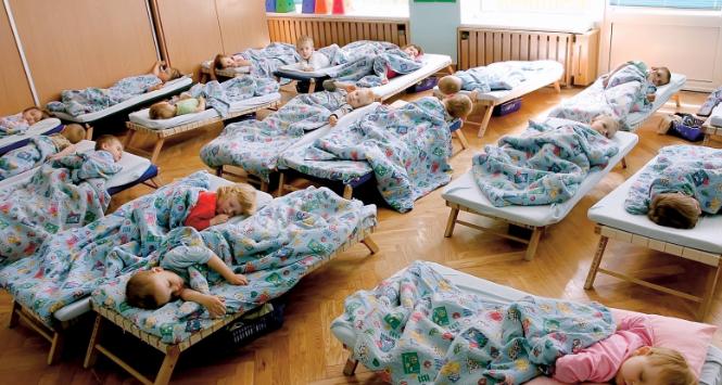 62 proc. polskich gmin nie ma żadnego dostępu do opieki nad najmłodszymi.