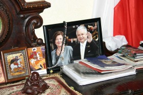 Po katastrofie w Smoleńsku Gruzini ustawiali ołtarzyki ze zdjęciem polskiej pary prezydenckiej.