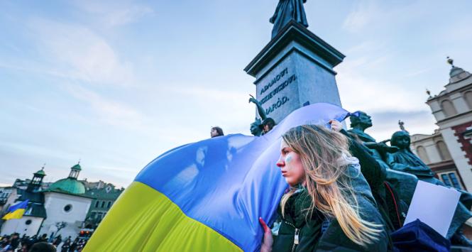 Protest przeciwko rosyjskiej agresji na Ukrainę. Kraków, 24 lutego 2022 r.