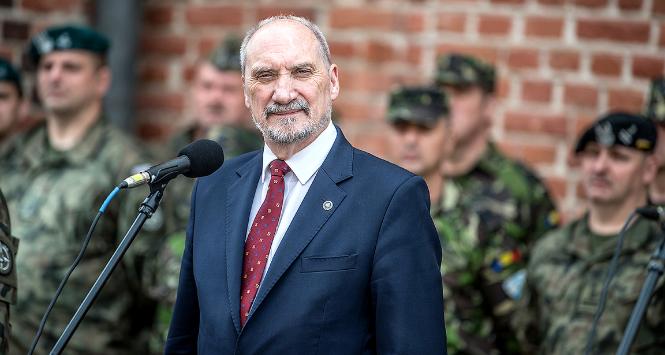 Antoni Macierewicz jako szef MON, 3 lipca 2017 r.