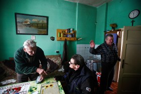 Coraz więcej rachunków, wezwań, pism urzędowych. Od października nie było tradycyjnego, osobistego listu.