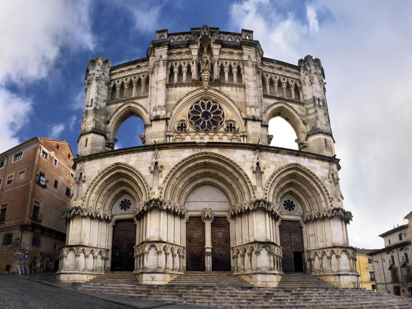 Cuenca – Katedra Santa María y San Julián