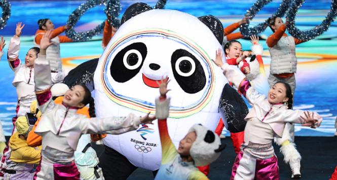 Panda, maskotka zimowych igrzysk olimpijskich w Pekinie