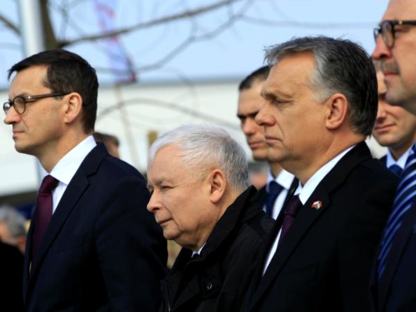 Mateusz Morawiecki, Jarosław Kaczyński i Viktor Orbán
