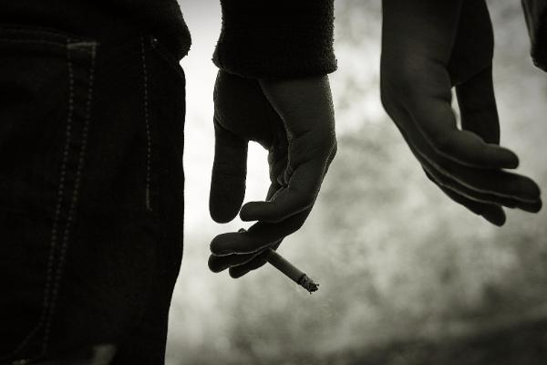 Jak rzucić palenie. Zniechęcanie naprawdę i na niby