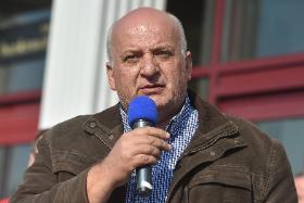 Działacz „S” i radny PiS Guzikiewicz o wielu ze swoich dawnych idoli mówi dziś: leń, zdrajca, sprzedawczyk.