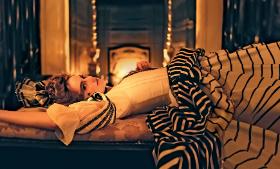 Kadr z filmu „Faworyta”.