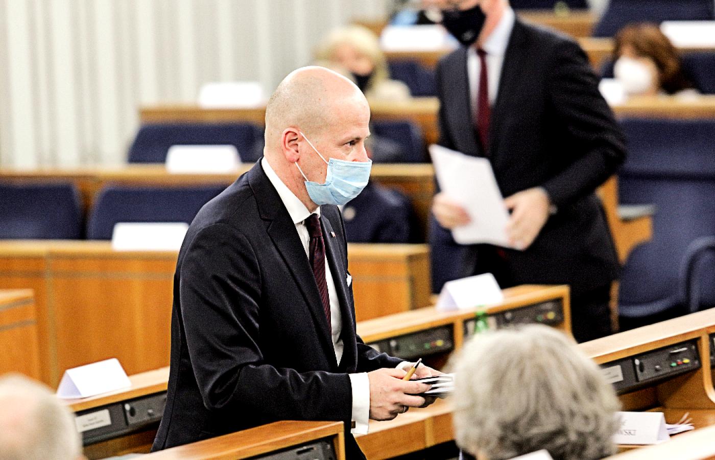 Senat nie zgodził się, aby poseł PiS Bartłomiej Wróblewski został nowym Rzecznikiem Praw Obywatelskich.