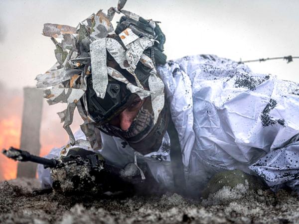 Ukraiński żołnierz podczas ćwiczeń, styczeń 2026 r.