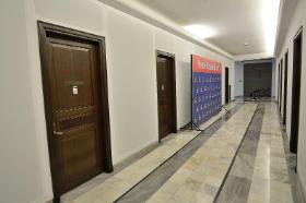 W trakcie poprzedniej kadencji klub PiS urósł z 234 do 239 posłów. A teraz? Klub PiS skurczył się już o trzech posłów.