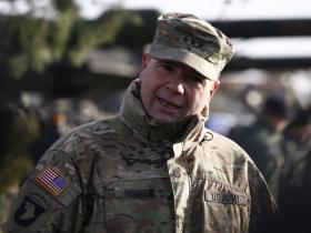 Dowódca US Army w Europie gen. Frederick „Ben” Hodges