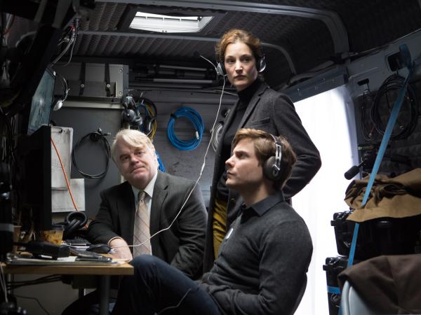 Philip Seymour Hoffman (po lewej) w swojej ostatniej dużej roli przed tragiczną śmiercią.