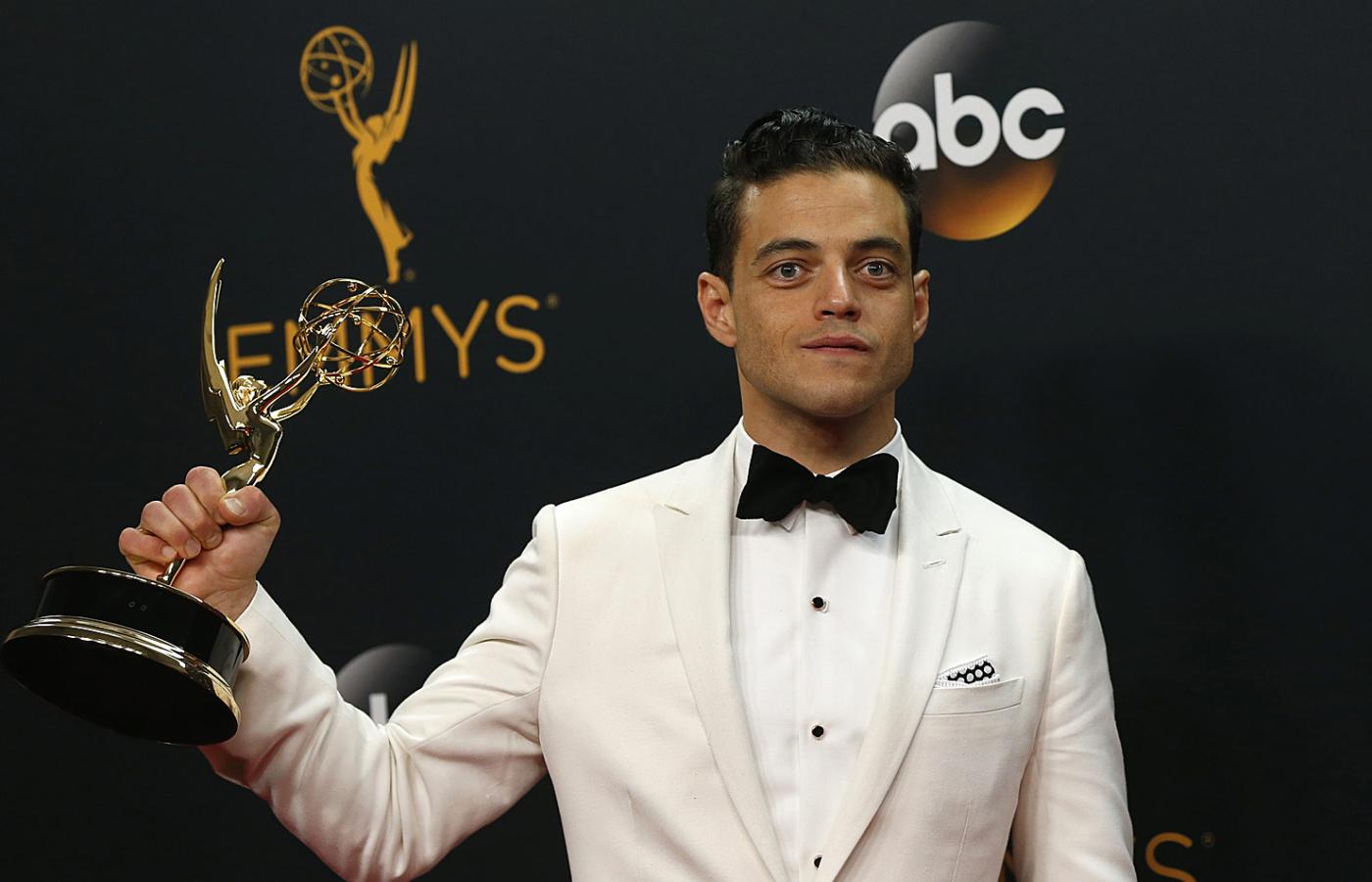 Rami Malek z nagrodą Emmy za rolę w serialu „Mr. Robot”