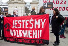 Pogorszenie się warunków pracy dotknęło całe społeczeństwo. Z ponad jedną czwartą pracujących, którzy są zatrudnieni na tzw. umowach śmieciowych, dzierżymy rekord Europy.