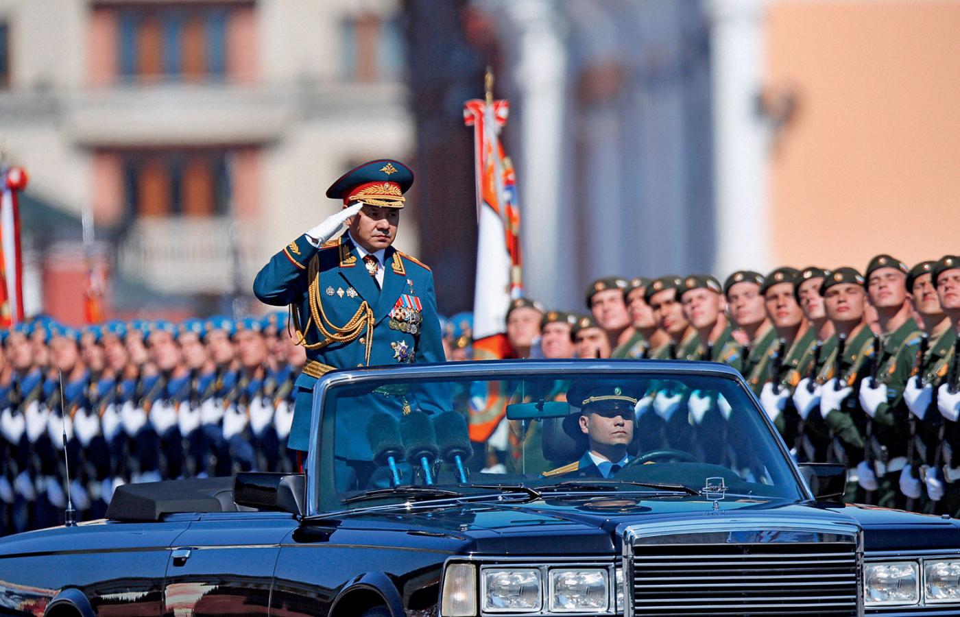 Siergiej Szojgu, minister obrony Federacji Rosyjskiej, jest z pochodzenia Tuwińczykiem.