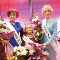 Od lewej: I wicemiss Elżbieta Frankus, miss publiczności Kunegunda Gajewska oraz Miss 80+ Anna Fabisiak