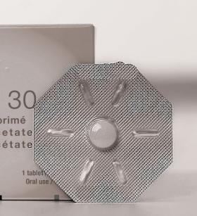 W 2014 r. Polki kupiły w aptekach przeszło 130 tys. opakowań Escapelle i 12 tys. EllaOne.