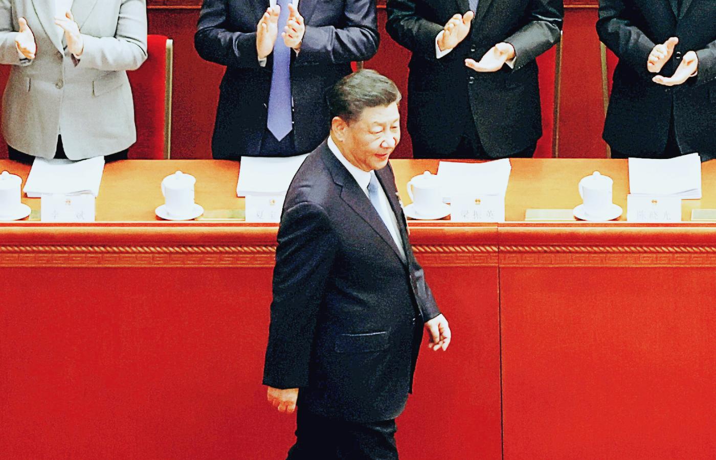 Na Chińczyków starają się naciskać Stany Zjednoczone, w piątek 17 marca w rozmowie telefonicznej z liderem ChRL Xi Jinpingiem będzie to zapewne robił prezydent Joe Biden.