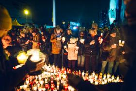 Kiedy tragiczne wydarzenia mają wymiar społeczny czy narodowy, prezydent może zarządzić żałobę narodową.